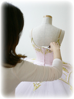 ���@���q